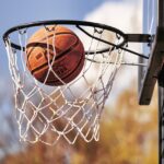 Planification et préparation pour la construction d'un terrain de basket